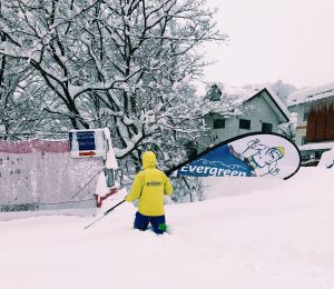 Snoworks GAP ski instructor in Japan on GAP course
